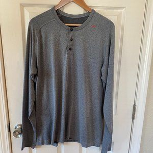 Lululemon Men’s Grey Long Sleeve Metal Vent Henley (Large)